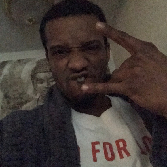 Meet your Posher, Curtis - Picture 1 of 1